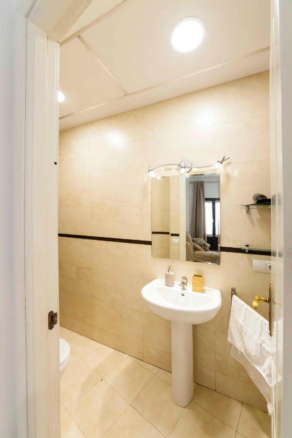 Jdcbd - Peaceful Double Bedroom Apartment In City Centre Sevilla Bagian luar foto