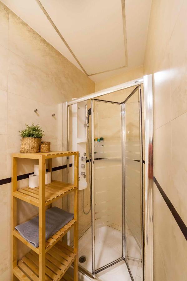 Jdcbd - Peaceful Double Bedroom Apartment In City Centre Sevilla Bagian luar foto